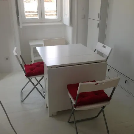 Cantinho Lusitano No Bairro Alto Апартаменты *