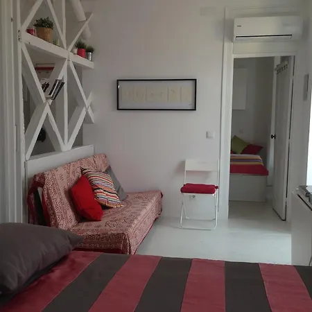 Cantinho Lusitano No Bairro Alto * Лиссабон