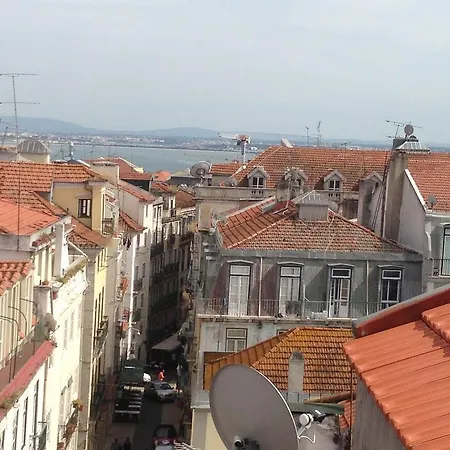 Cantinho Lusitano No Bairro Alto Апартаменты *